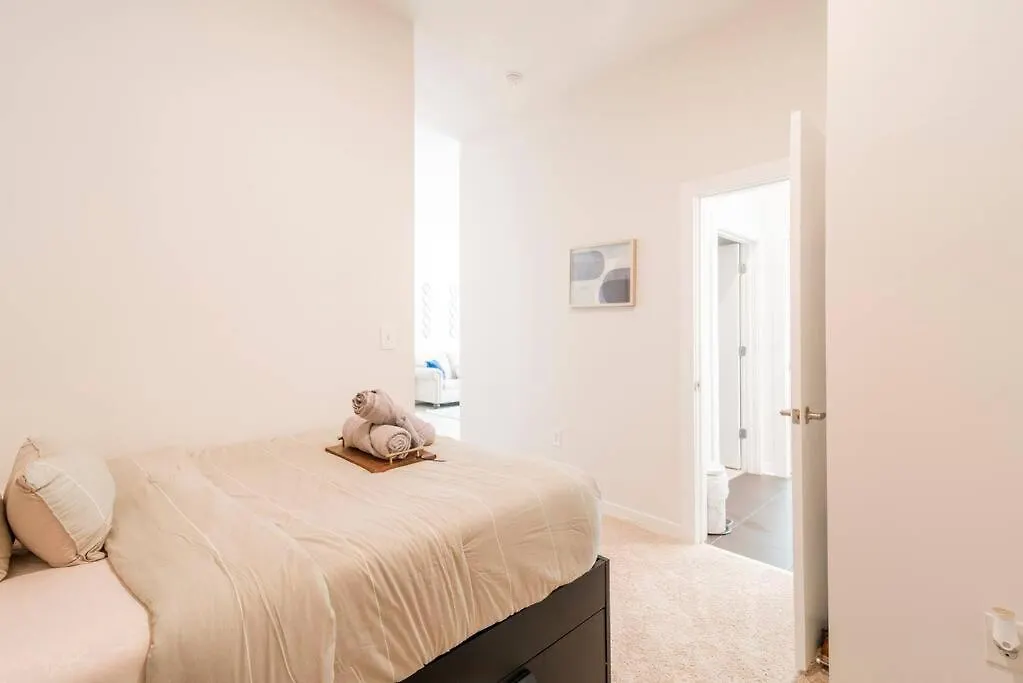 Apartment Stylish 2-Bedroom Apt In Charlotte With Free Parking United States